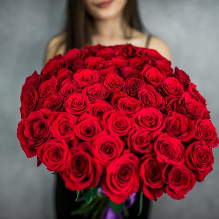 51 красная роза в Красноярске