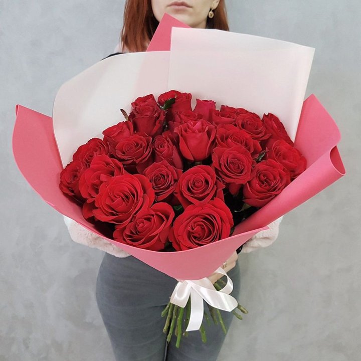 25 Красных роз рози вайт в Красноярске