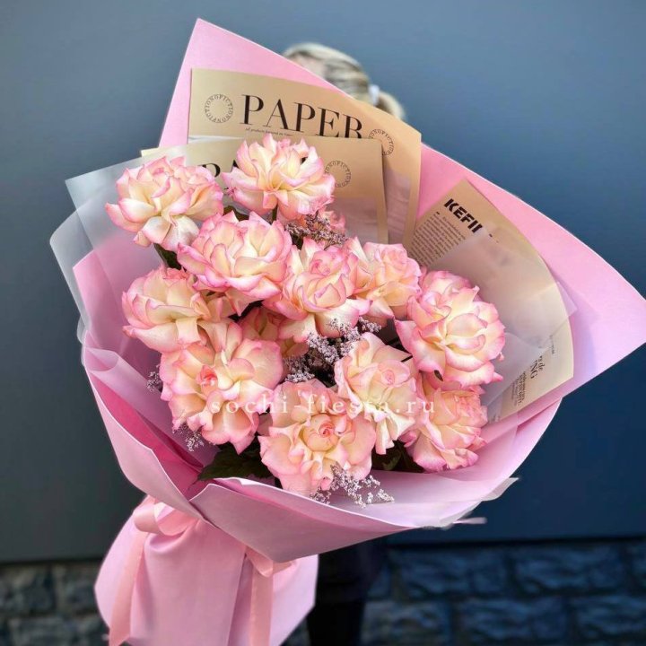 15 французских роз "Джумилия" в Красноярске