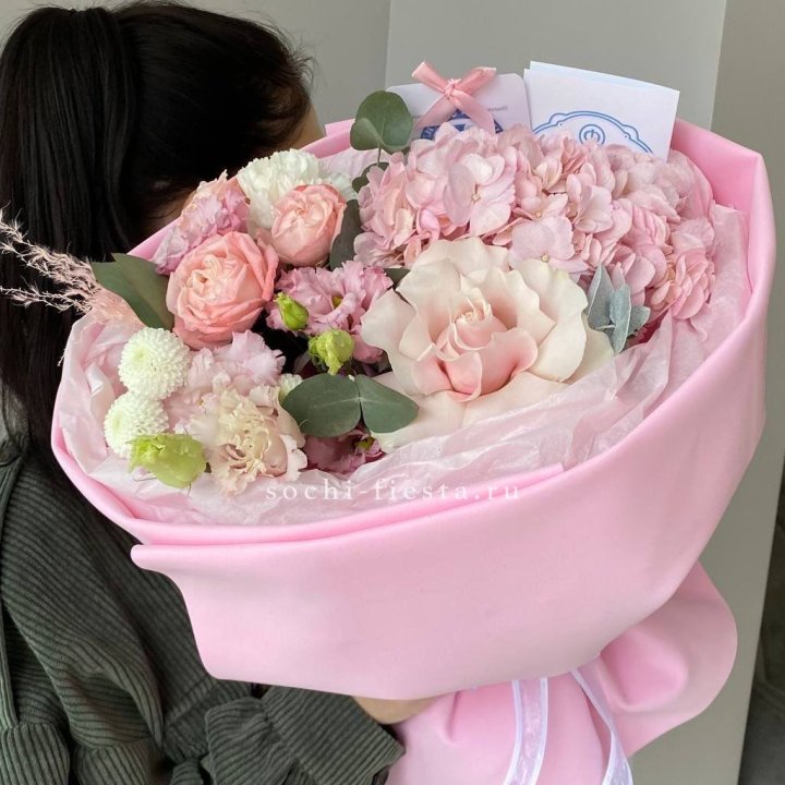 Авторский букет "Пинки" в Красноярске