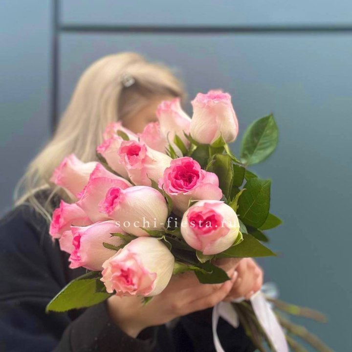 15 роз Мандала в Красноярске