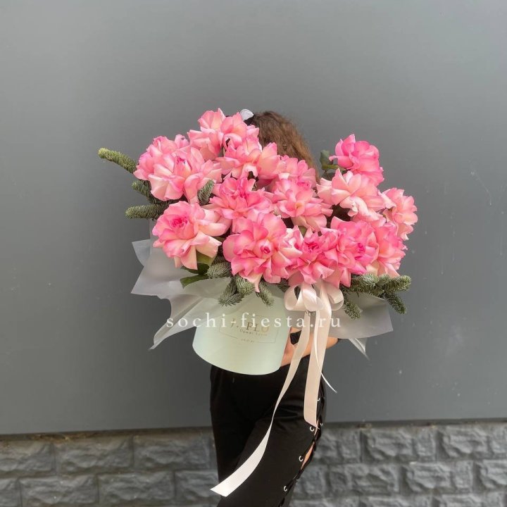 Бокс из 15 французских роз в Красноярске