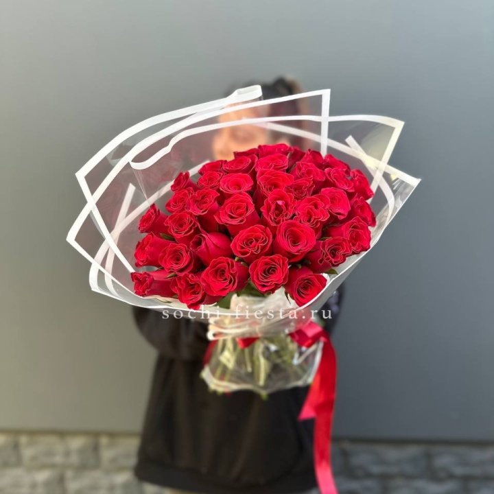 31 красная роза в Красноярске