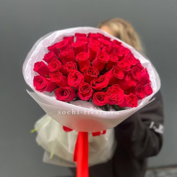 55 красных роз "Амелия" в Красноярске