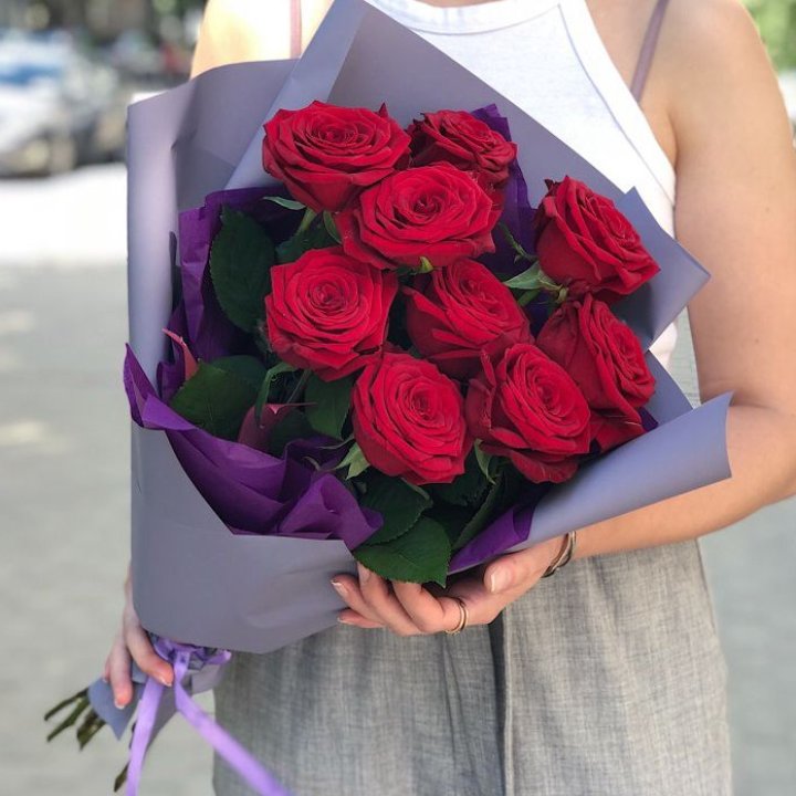 9  красных роз №1 в Красноярске