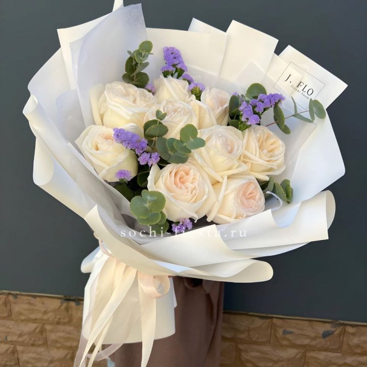 Букет из роз Вайт охара в Красноярске