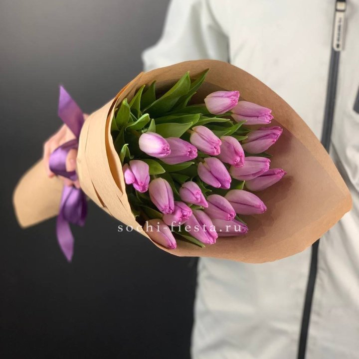 19 розовых  тюльпанов в Красноярске