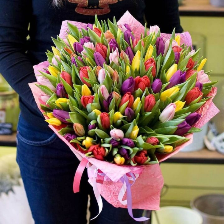 101 тюльпан "Джуси" в Красноярске